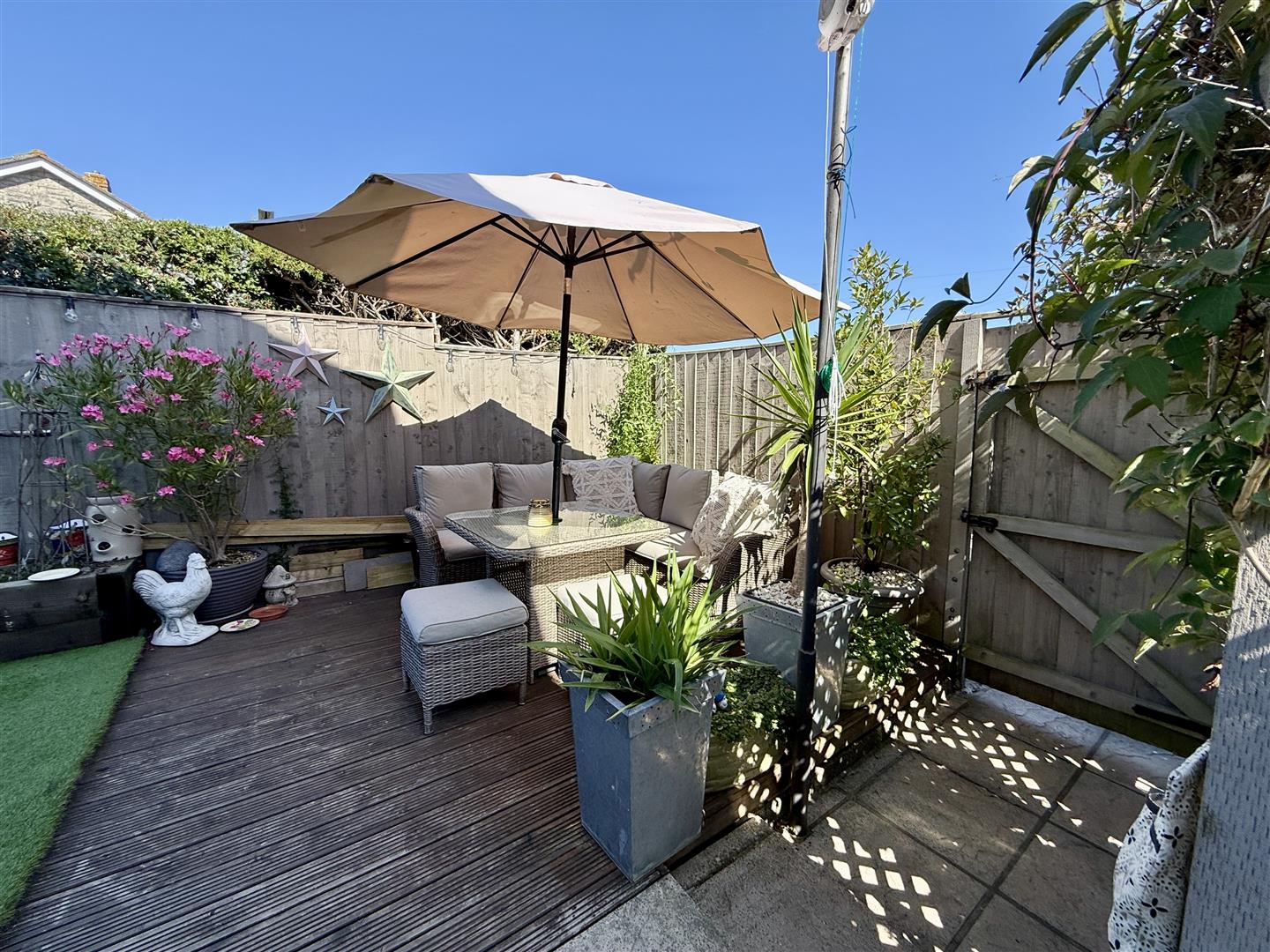 Rear Garden:
